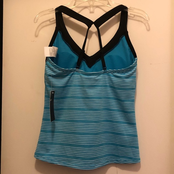 NWT Nike Women’s Small Swim Top / Tankini - Picture 2 of 3